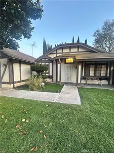 5952 Maybelle St