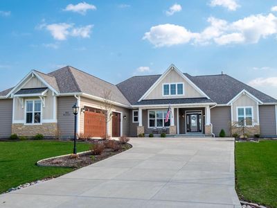 N56W27213 Crispin COURT