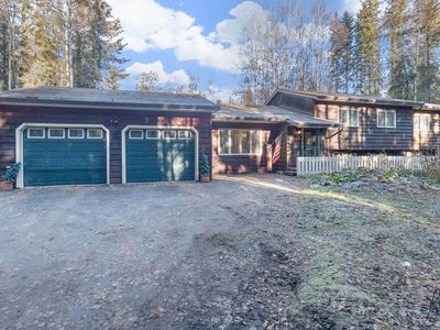 3242 Wyatt Rd