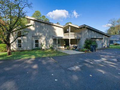 17 Vaughns Chapel Rd