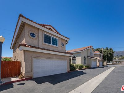 Property at 1319 Heather Ln, Duarte, CA