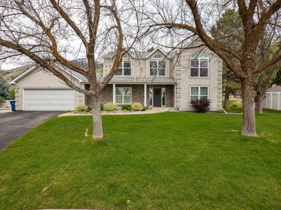 105 Buckingham Dr