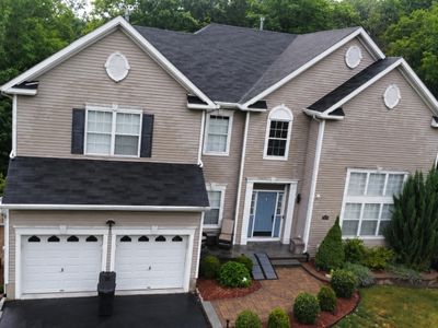 402 Rock Ridge Rd