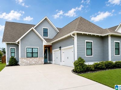 835 Griffin Park Cir
