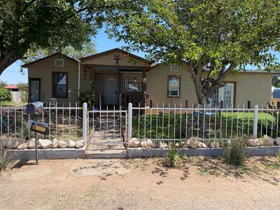 610 N Doris Ave