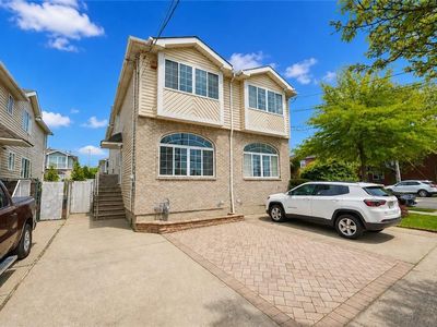 99 Freedom Ave