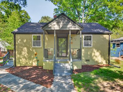 218 Red Oak Ave