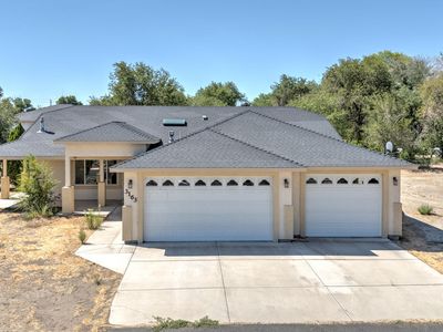 3163 Hannah Calder Ct