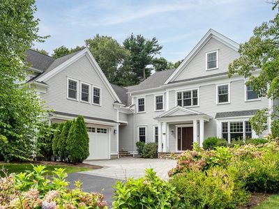 88 Woodbine Cir