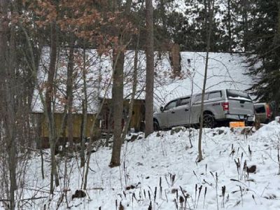 585 Deep Woods Ct SW