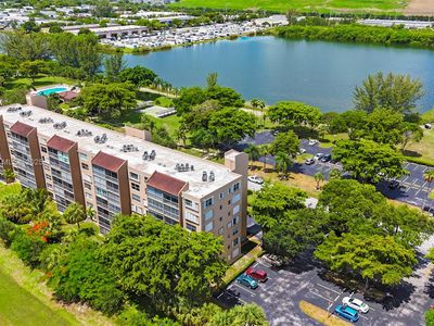 4570 NW 18th Ave APT 606