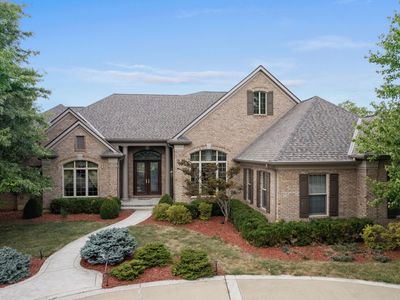 10767 Saunders Ln