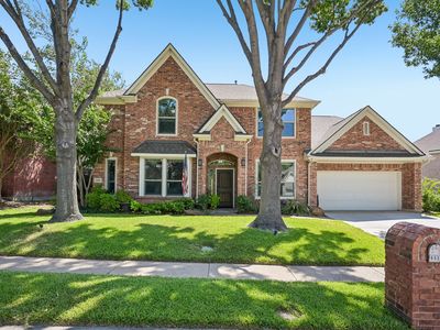 8605 Spectrum Dr