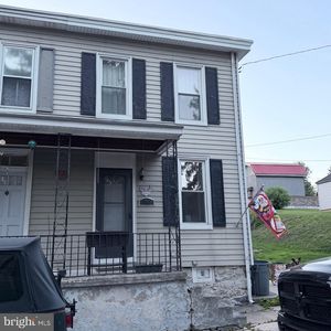 212 Willow St
