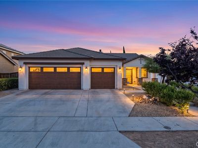 8935 Hydrangea Ave