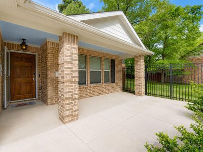 3619 Woodland Ln