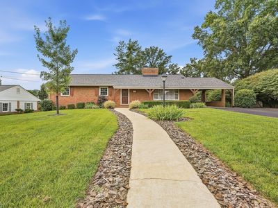 3430 Overbrook Dr SW