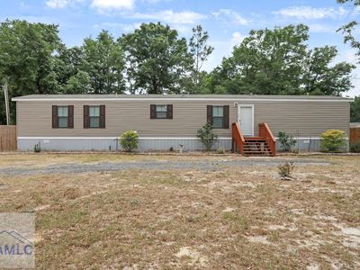 98 Compass Rd
