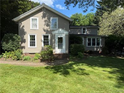 4 Lynacres Blvd