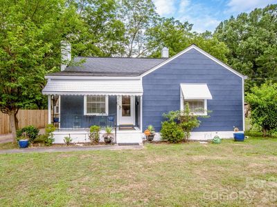 Property at 229 E McNeely Ave, Mooresville, NC