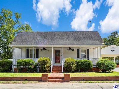 603 S Main St