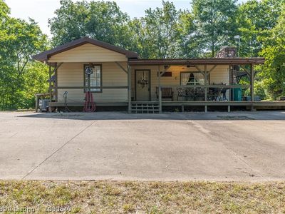 194 Peta Ln