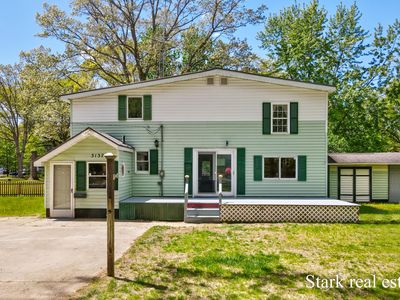 3137 Klug St
