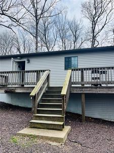 74 Circle Dr