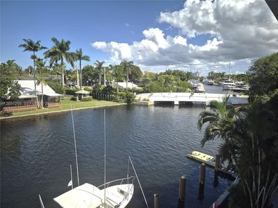 535 Hendricks Isle APT 306
