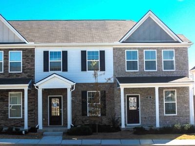 755 Ashbrook Dr