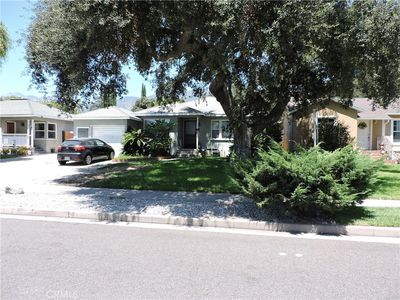 821 Oakdale Ave