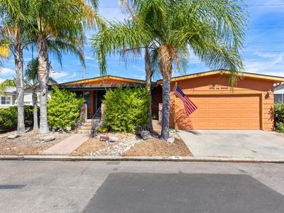 46 Hancock Dr