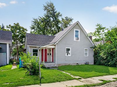 423 N Holmes Ave