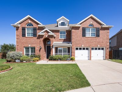 8520 Pinewood Dr