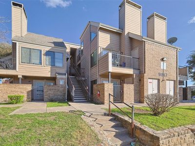 9817 Walnut St #213
