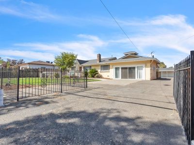 5435 Dry Creek Rd