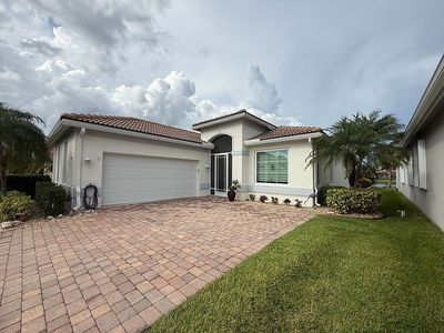 4365 NW Oakbrook Cir