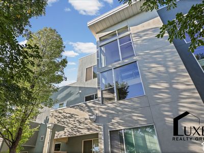 10398 S Clarks Hill Dr Unit 109