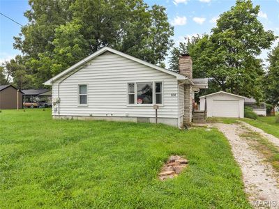 604 Stryker Ave
