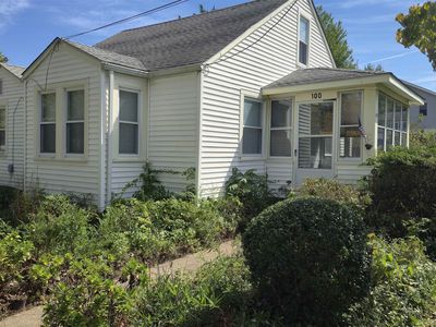 100 N Wildwood Blvd
