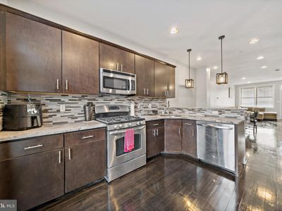 Property at 1517 Latona St, Philadelphia, PA