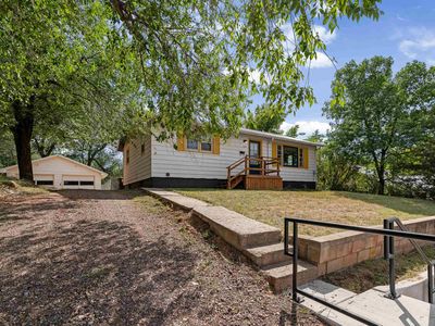 535 Battle Mountain Ave