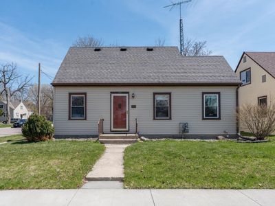 Property at 185 N Park Ave, Le Center, MN