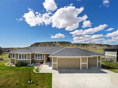 4118 Woodcreek Dr