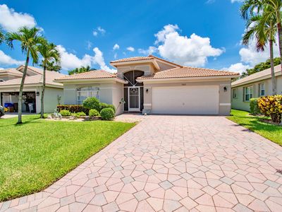 5802 Royal Club Drive