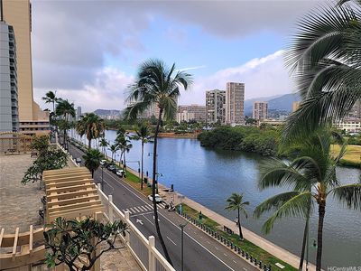 2281 Ala Wai Blvd APT 704