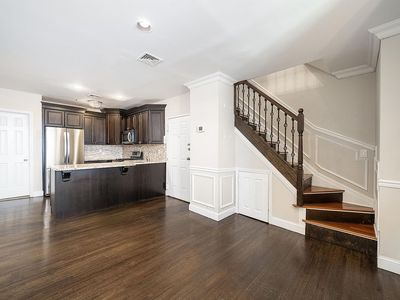 814 Willow Ave APT 5RR