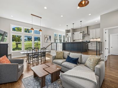 2605D Traughber Dr