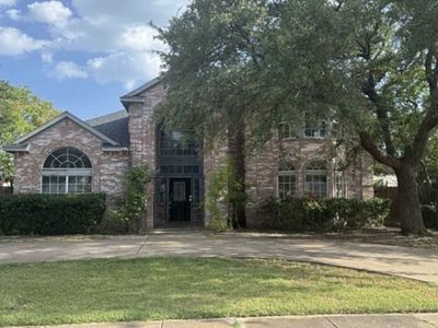 1108 Kensington Dr