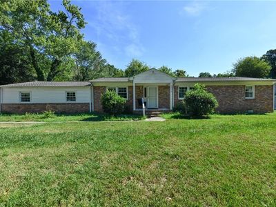 5815 Marion Elsie Dr